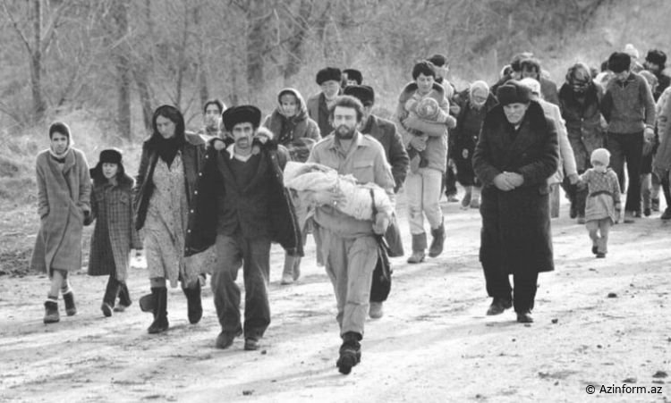 “Ermənilər meşədə səsimizi eştiməsin deyə ana ağlayan uşağını boğdu”