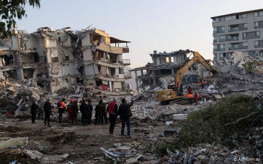 Dağıntılar altında qalmış tələbələrin hamısının MEYİTİ TAPILDI - VİDEO