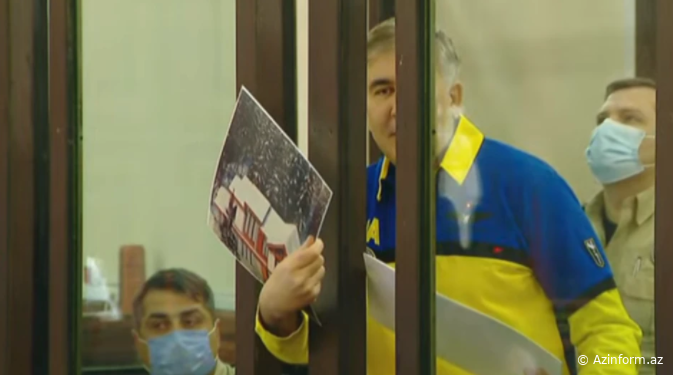 Saakaşvili tanınmaz halda - ŞOK GÖRÜNTÜLƏR - VİDEO