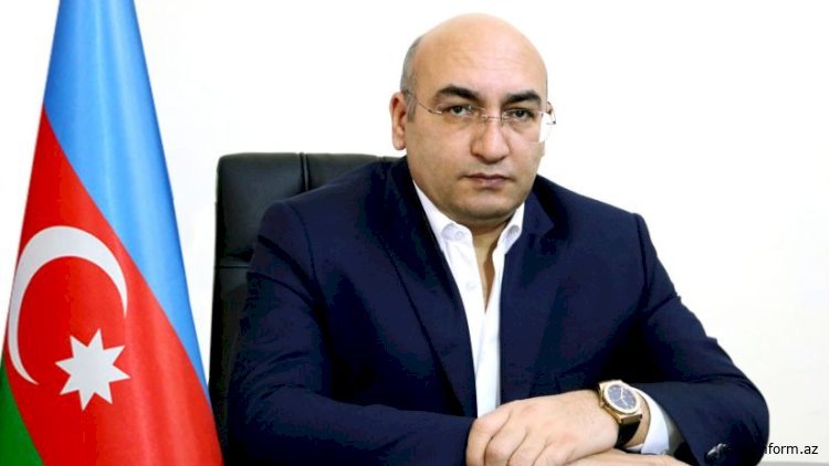 İqbal Ağazadə ofisində qadağalar qoydu: Mobil telefon, gödəkçə...