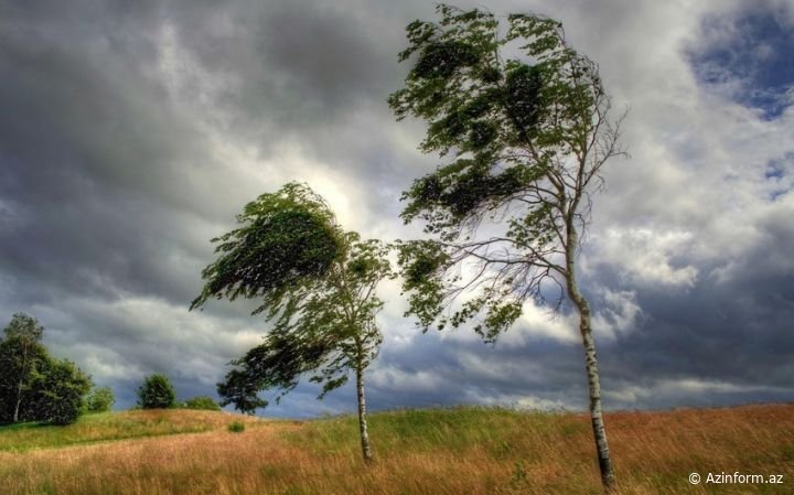 Güclü külək əsib, bəzi ərazilərə dolu düşüb - FAKTİKİ HAVA AÇIQLANDI