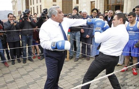 İşdən azad edilən Əhəd Abıyevin inanılmaz ailə sərvəti – SİYAHI