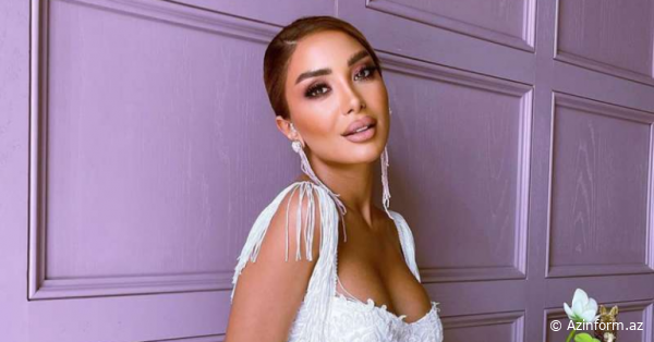 Aparıcı Çinarə toyuna gəlməyən məşhurları BİABIR ETDİ: “Sizin 300 manatınıza qalmamışam” – VİDEO